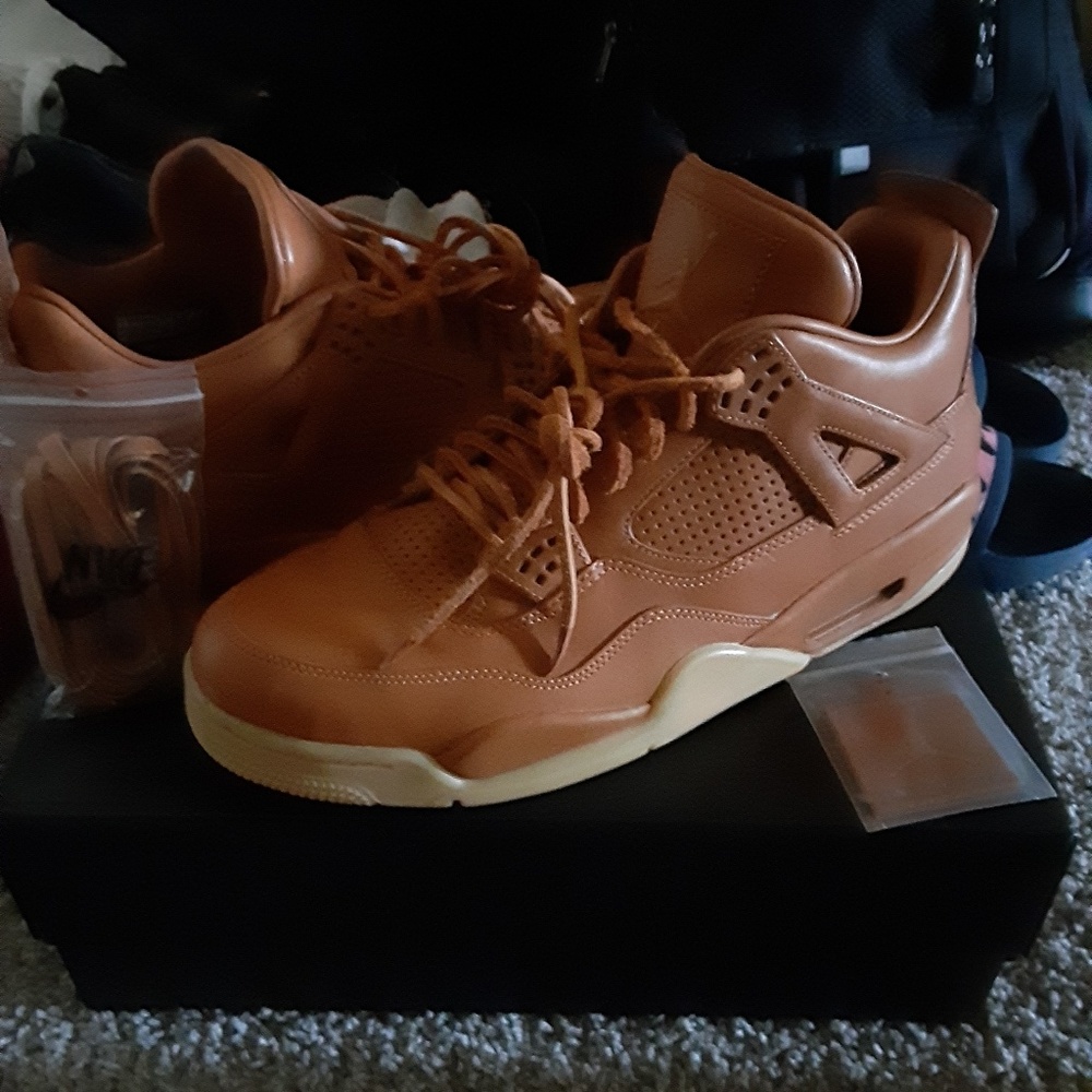Air Jordan 4s Wheat/Ginger Sz.13